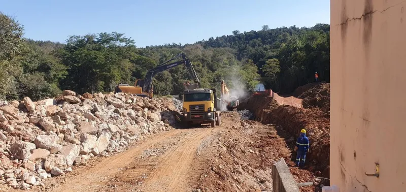 Britagem de pedra em Guarulhos